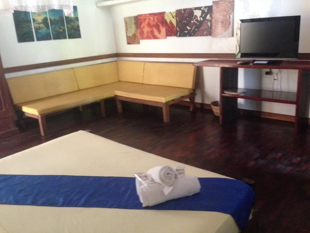 The Lotus Garden Bed & Breakfast Puerto Princesa ภายนอก รูปภาพ