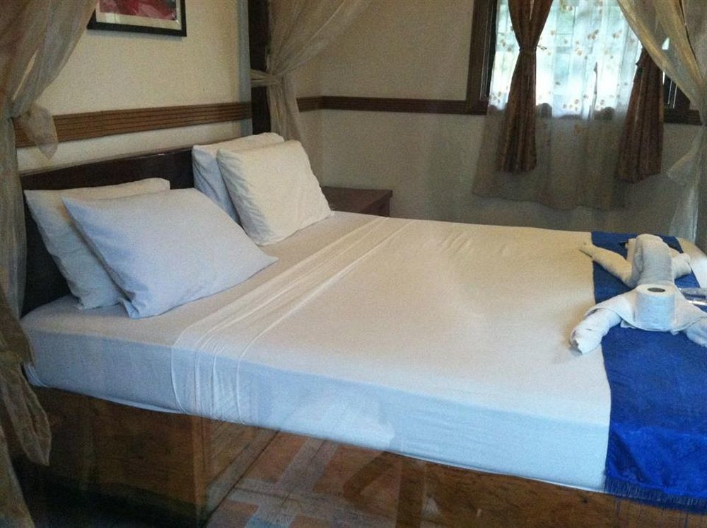 The Lotus Garden Bed & Breakfast Puerto Princesa ภายนอก รูปภาพ