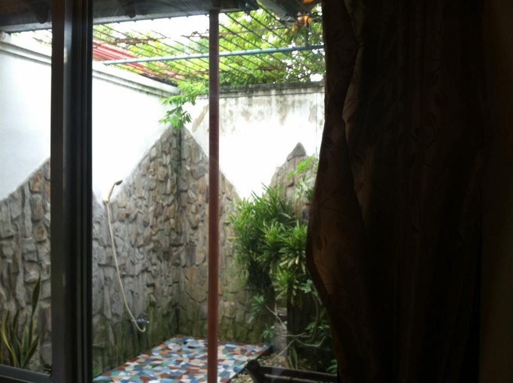 The Lotus Garden Bed & Breakfast Puerto Princesa ภายนอก รูปภาพ