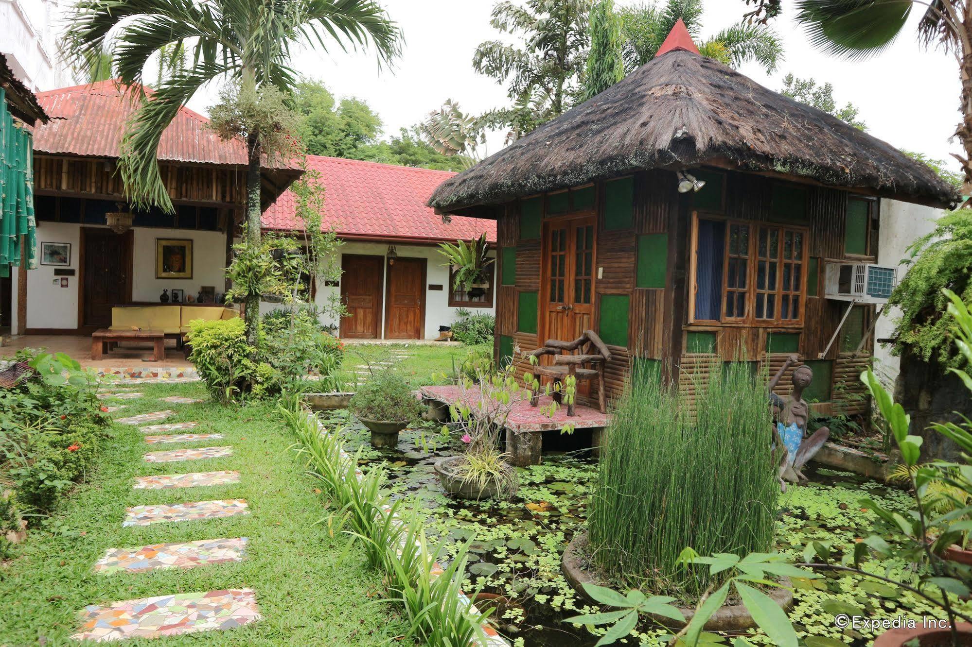 The Lotus Garden Bed & Breakfast Puerto Princesa ภายนอก รูปภาพ