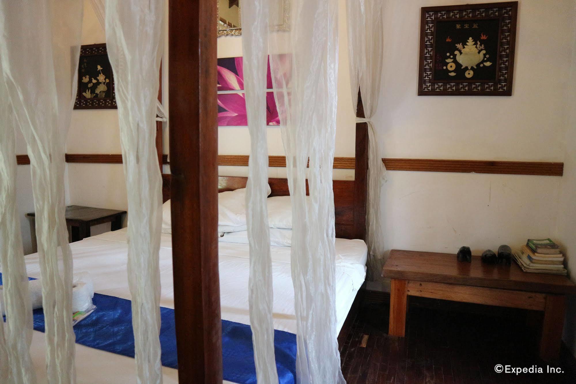 The Lotus Garden Bed & Breakfast Puerto Princesa ภายนอก รูปภาพ