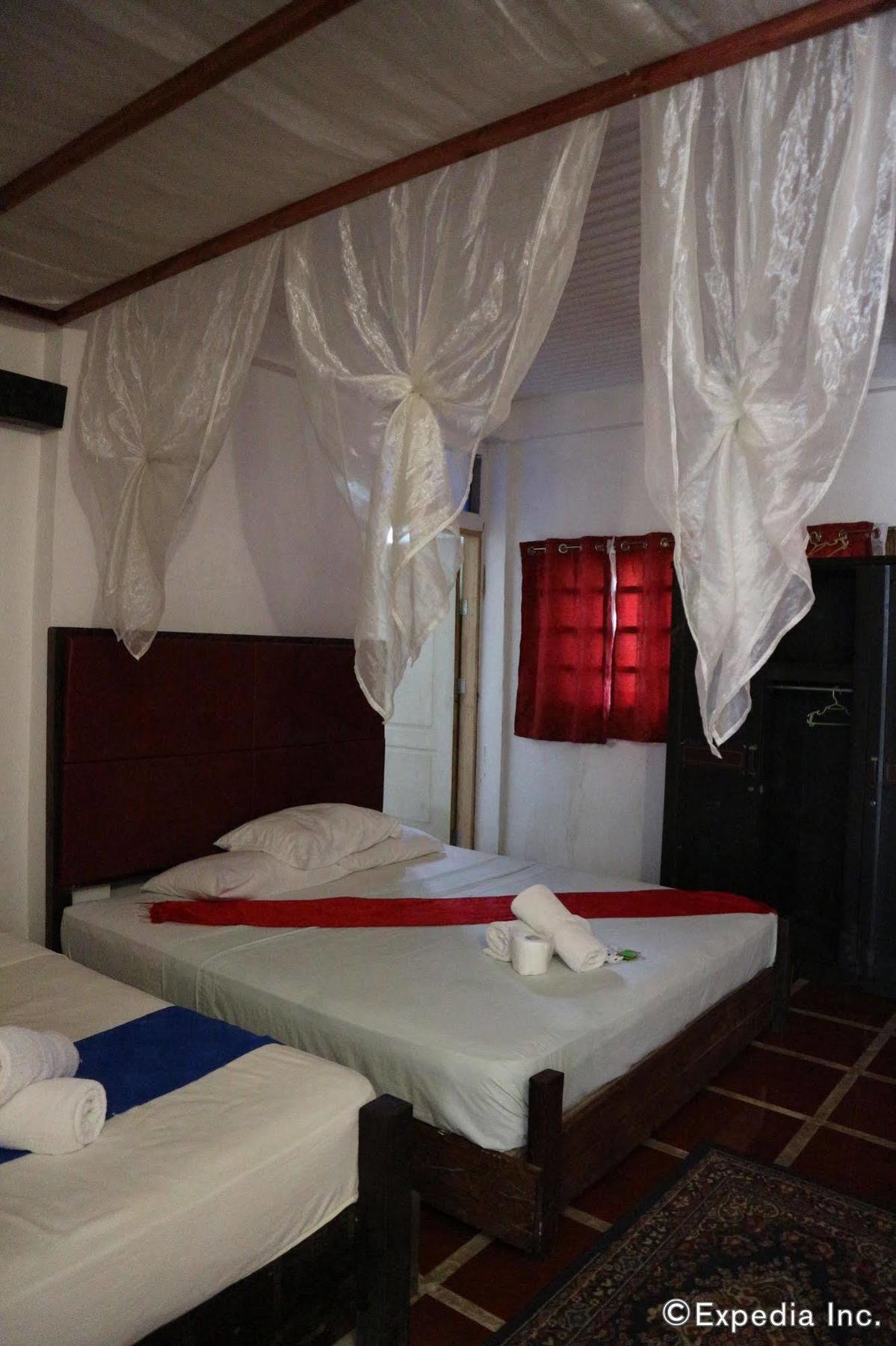 The Lotus Garden Bed & Breakfast Puerto Princesa ภายนอก รูปภาพ